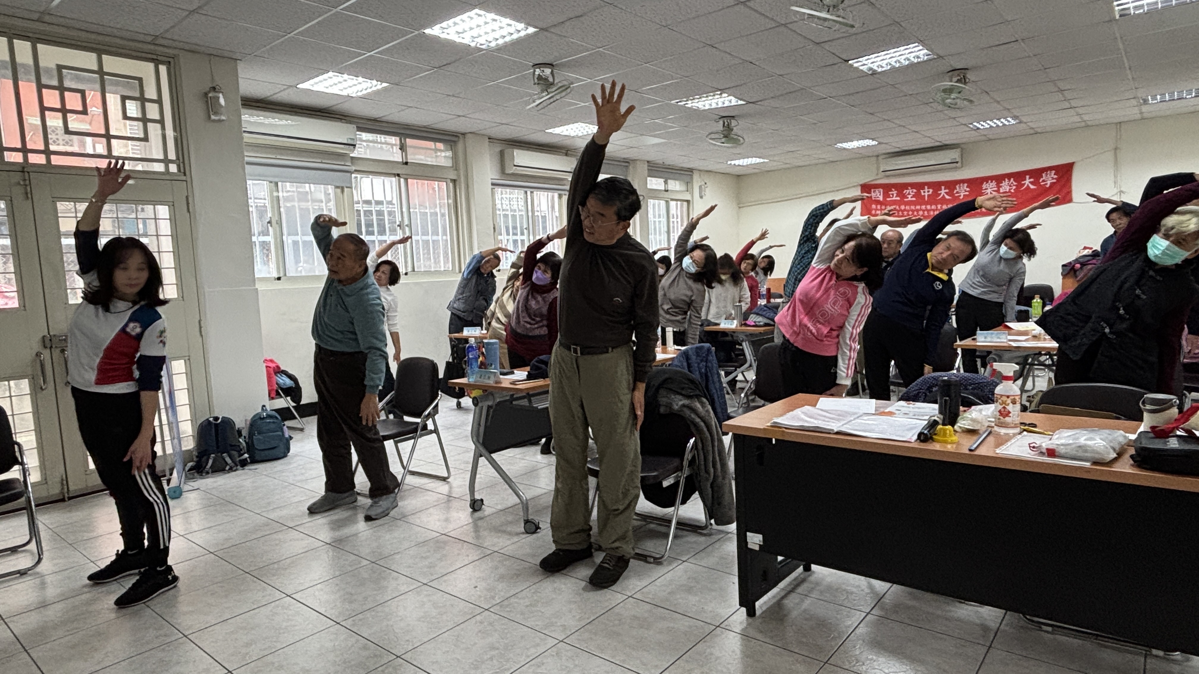 樂齡安全行動力-一起動一動3