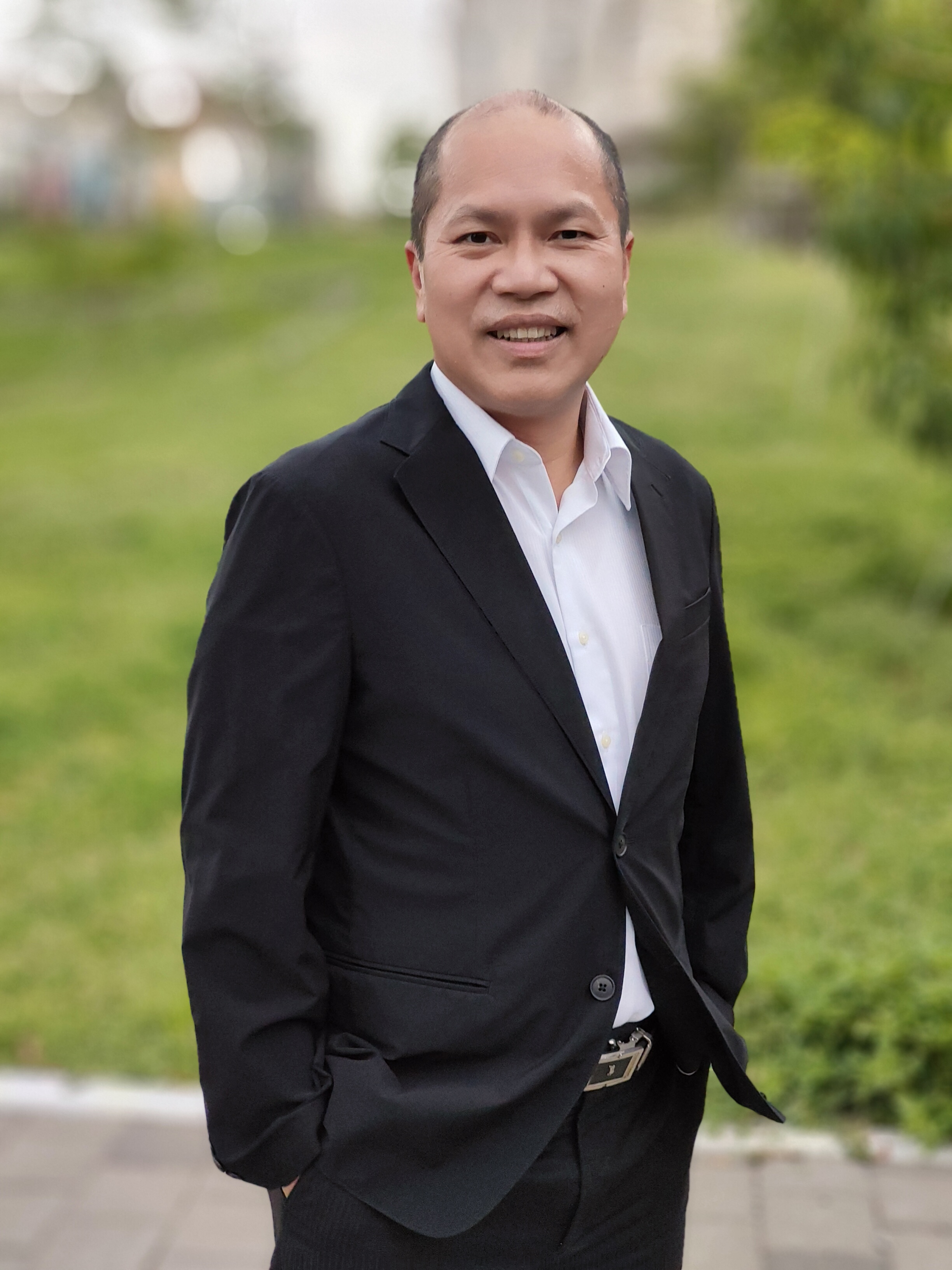 邱文智老師照片